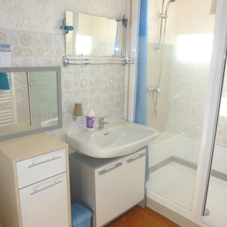 2 pièces proche du port et des plages - Appartement - Vue sur Jardin - 7