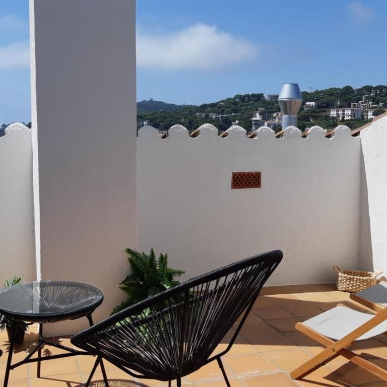 BLAU Bonito Duplex con Terraza - Apartamento de 3 dormitorios - 1