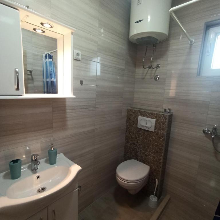 Lastva Holliday Rooms - King Room - 4