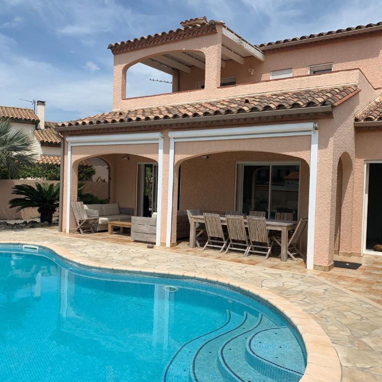 Villa familiale Saint Cyprien plage - Villa with Private Pool - 1