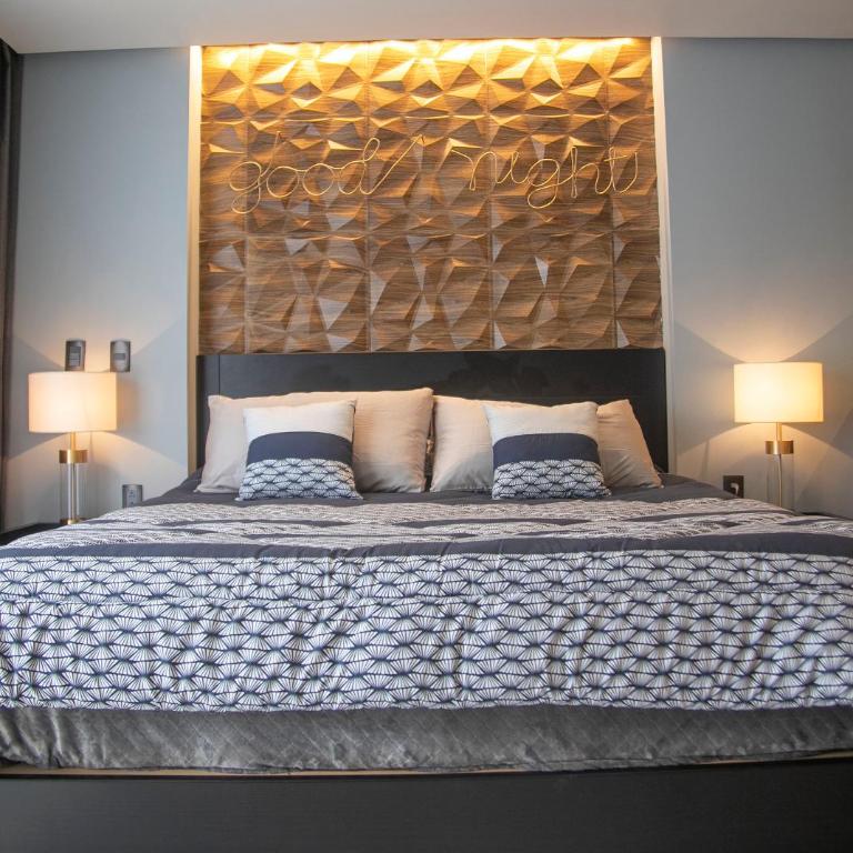Business SUITES KEPLER - Suite Doble Estándar - 6