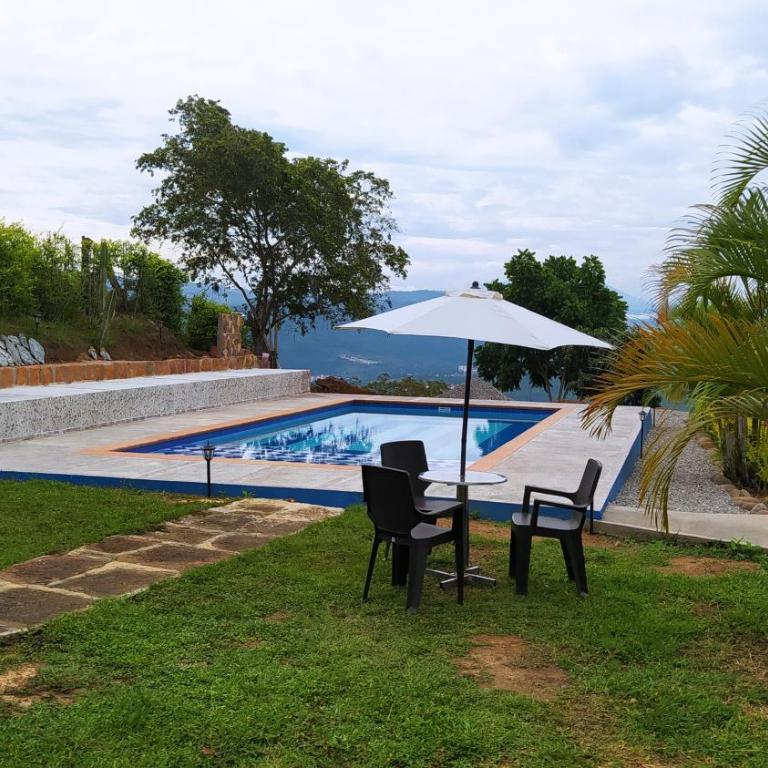 Villa Maria Casa Campestre - Family Room with Terrace - 8