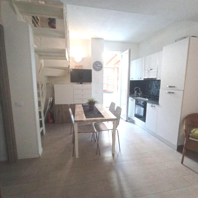 Rori Apartment - Apartment - 16