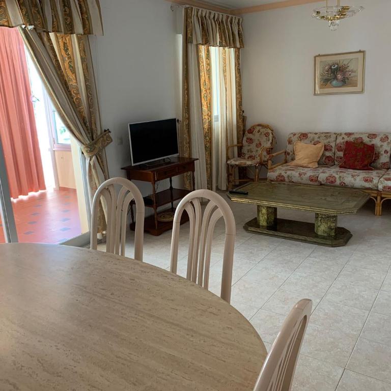 SERVICE APART LAZARO - Apartamentos Aguamarina - 3 dormitorios - Apartamento de 3 dormitorios - 13