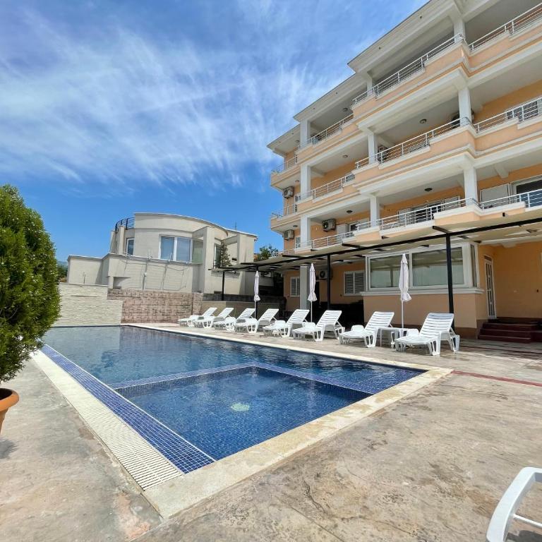 Queen Kodre Apartments - Apartman sa Pogledom na Bazen - 14