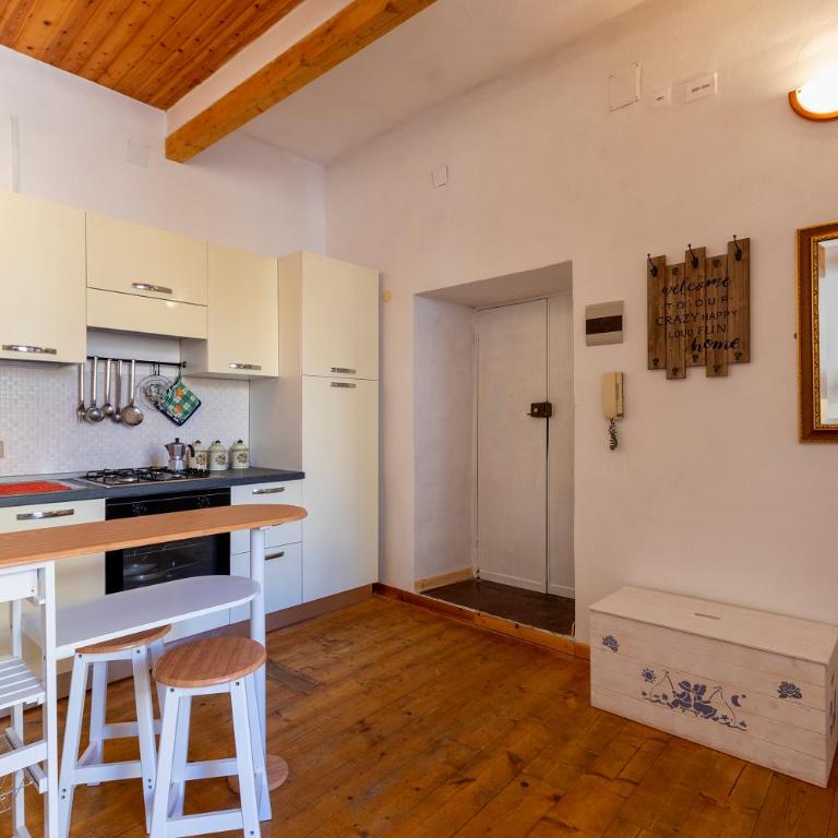 La finestra sul teatro - One-Bedroom Apartment - 9