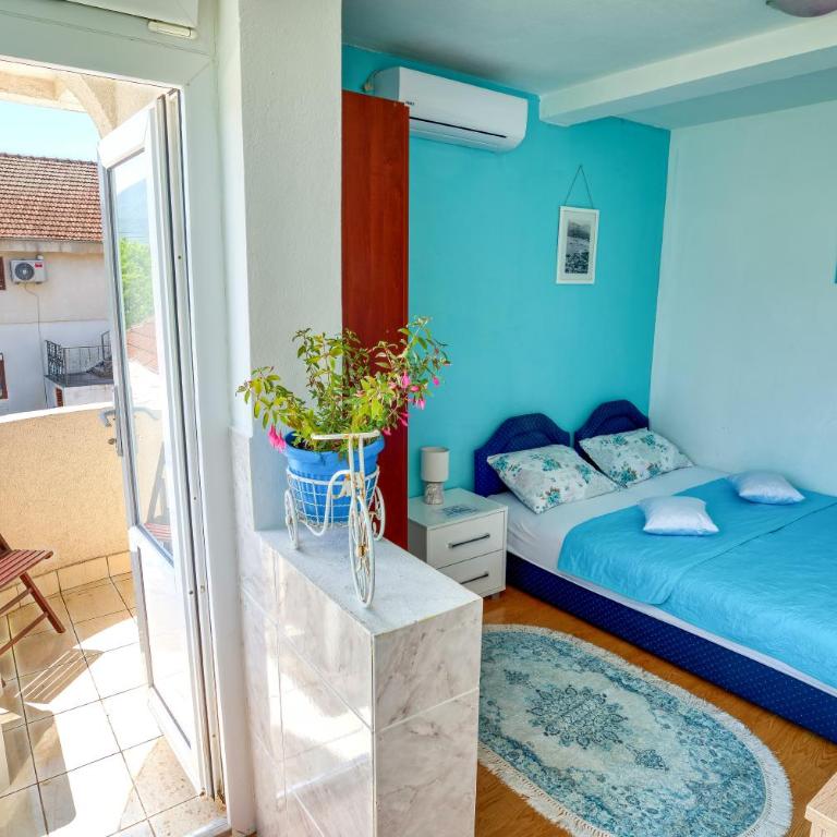 Apartments Suster - Apartment with Shower - 2