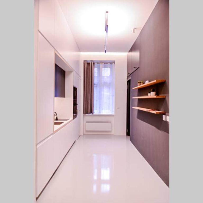 Modern & Comfortable Apartment in the City Center - One-Bedroom Apartment - 13