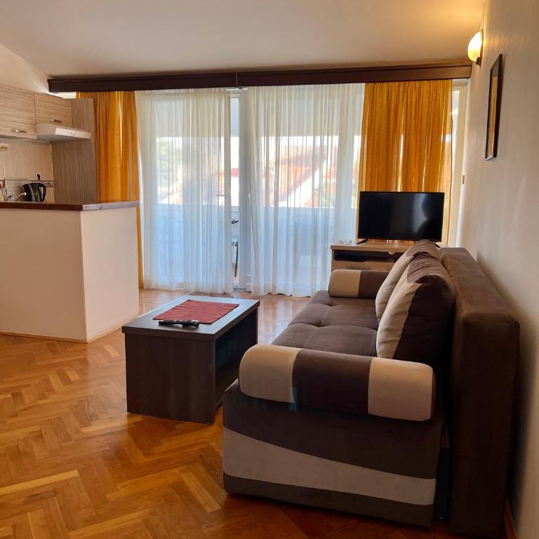 Guest House Maslina - One-Bedroom Apartment with Sea View (1-4 Adults) - 10