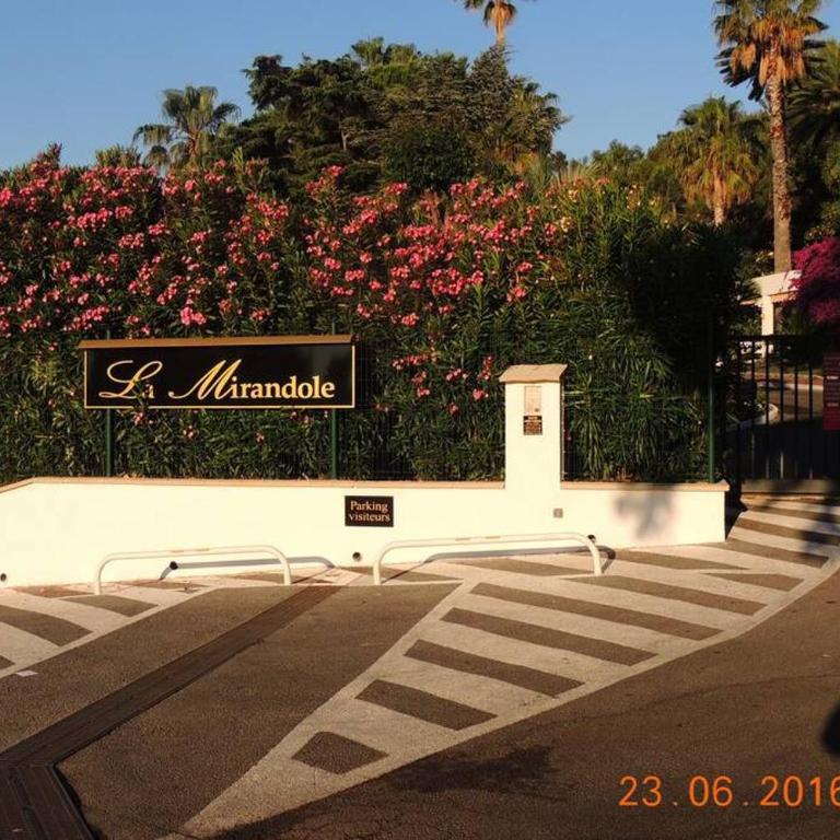 STUDIO STANDING VUE MER 2 PERS. 5 min.CANNES - Appartement 1 Chambre - 10