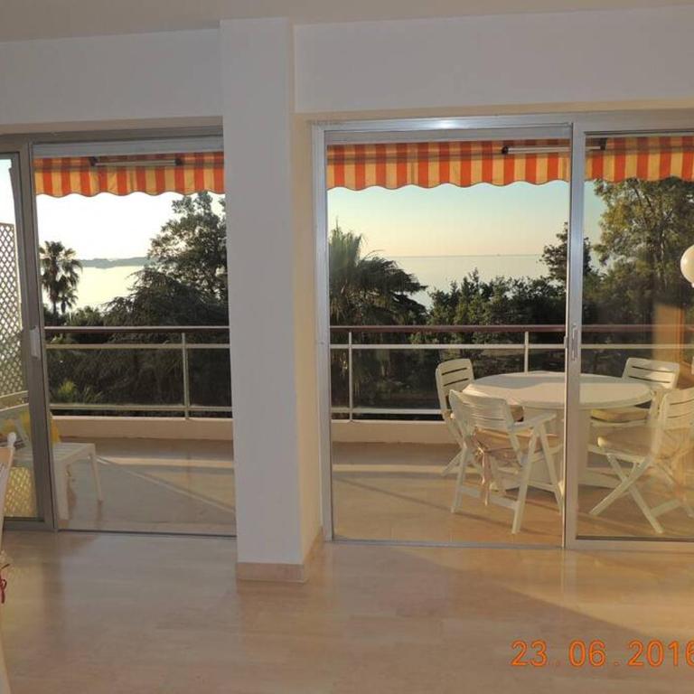 STUDIO STANDING VUE MER 2 PERS. 5 min.CANNES - Appartement 1 Chambre - 19