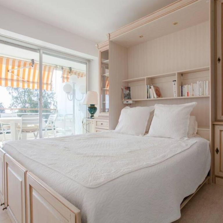 STUDIO STANDING VUE MER 2 PERS. 5 min.CANNES - Appartement 1 Chambre - 29