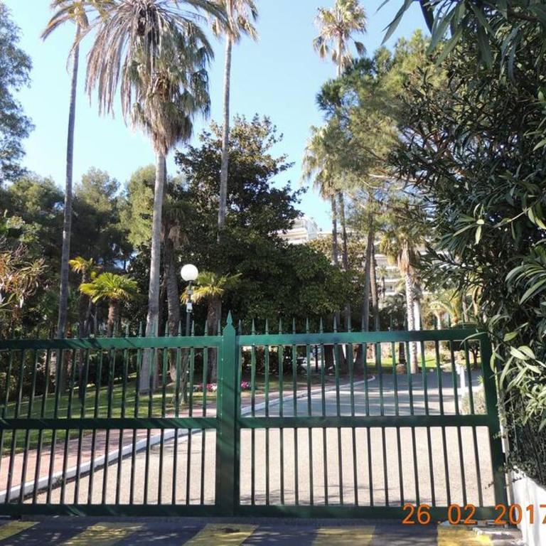 STUDIO STANDING VUE MER 2 PERS. 5 min.CANNES - Appartement 1 Chambre - 47