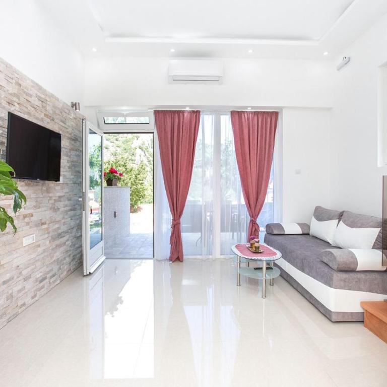 Apartmani Vasilije - One-Bedroom Apartment - 14