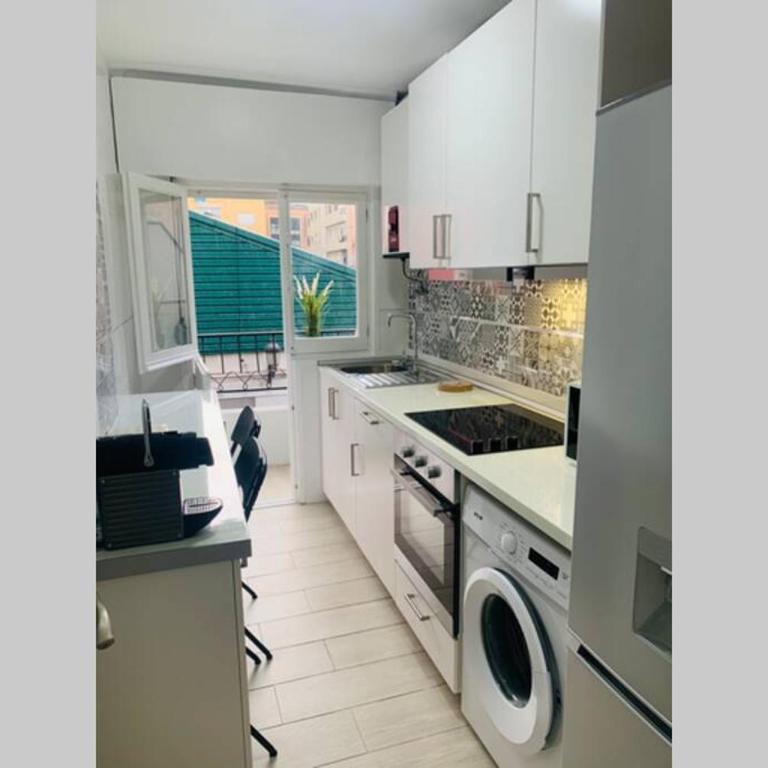 VALENCIA / PLAYA CABANYAL, PUERTO, CUIDAD ARTES - Three-Bedroom Apartment - 6