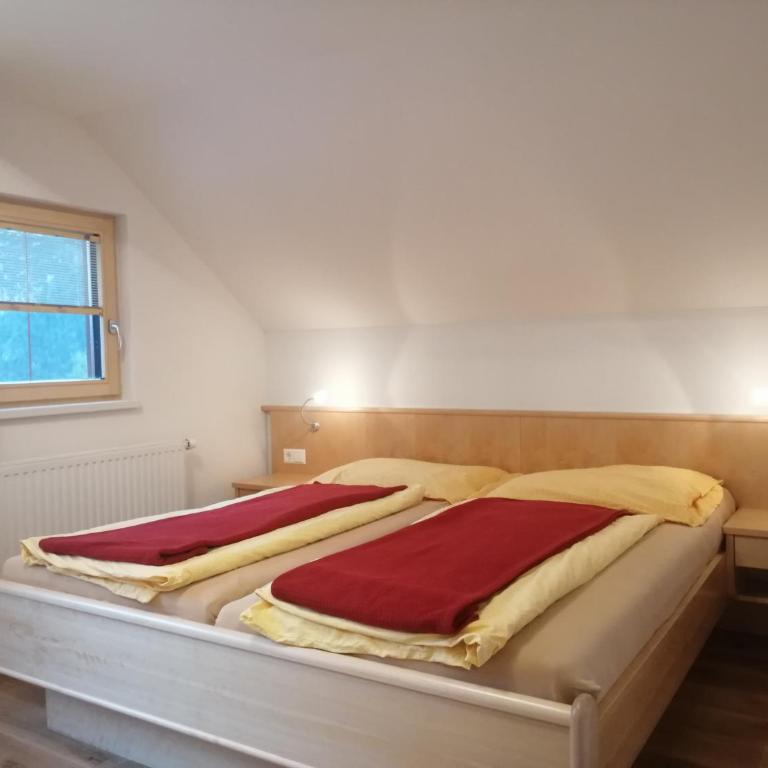 Ferienhof Gindl, Gästehaus Gindl und Pferdehof - Apartment mit 2 Schlafzimmern - 2