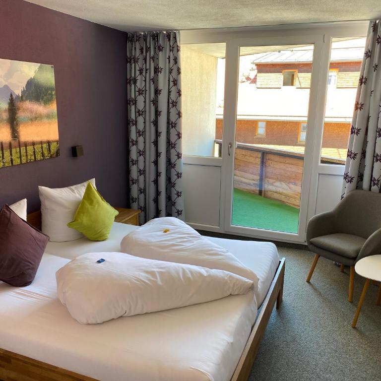Grüner Hut - DEIN BERGHOTEL - Doppelzimmer mit Balkon - 3
