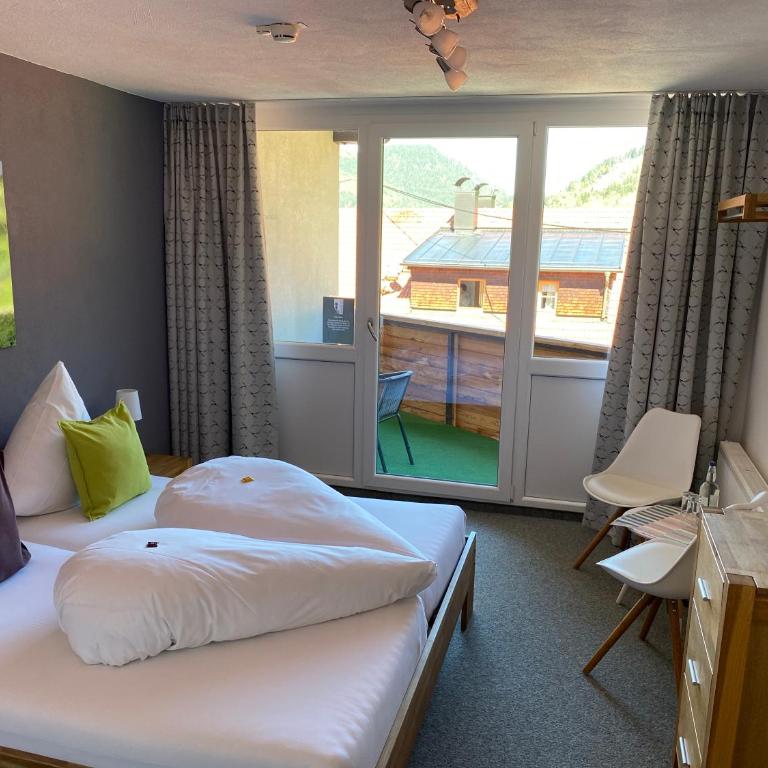 Grüner Hut - DEIN BERGHOTEL - Doppelzimmer mit Balkon - 1