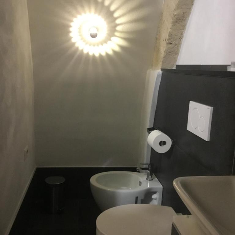 FLOS - Studio Apartment - 22