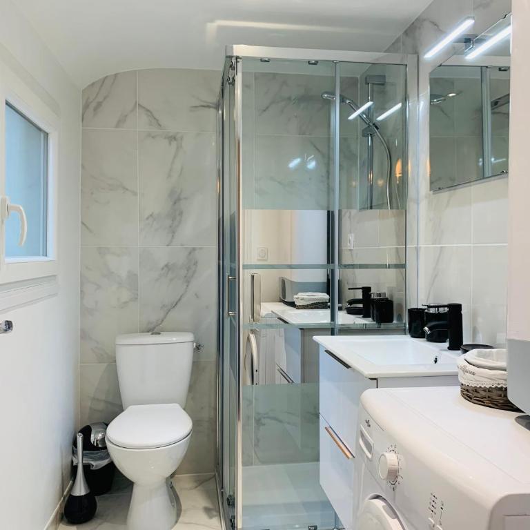 Maisonnette en hyper centre d’Orléans - One-Bedroom Apartment - 10