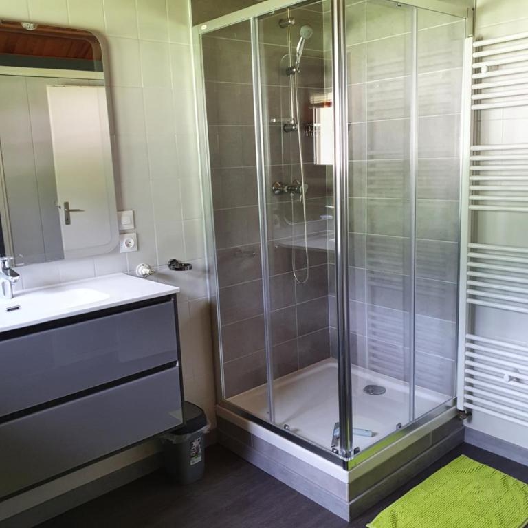 Chez Gilles et Eveline - One-Bedroom Apartment - 4