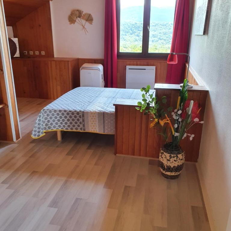 Chez Gilles et Eveline - One-Bedroom Apartment - 8