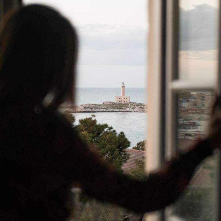Dimora Cummà Marì - Suite con Balcone e Vista Mare - 3