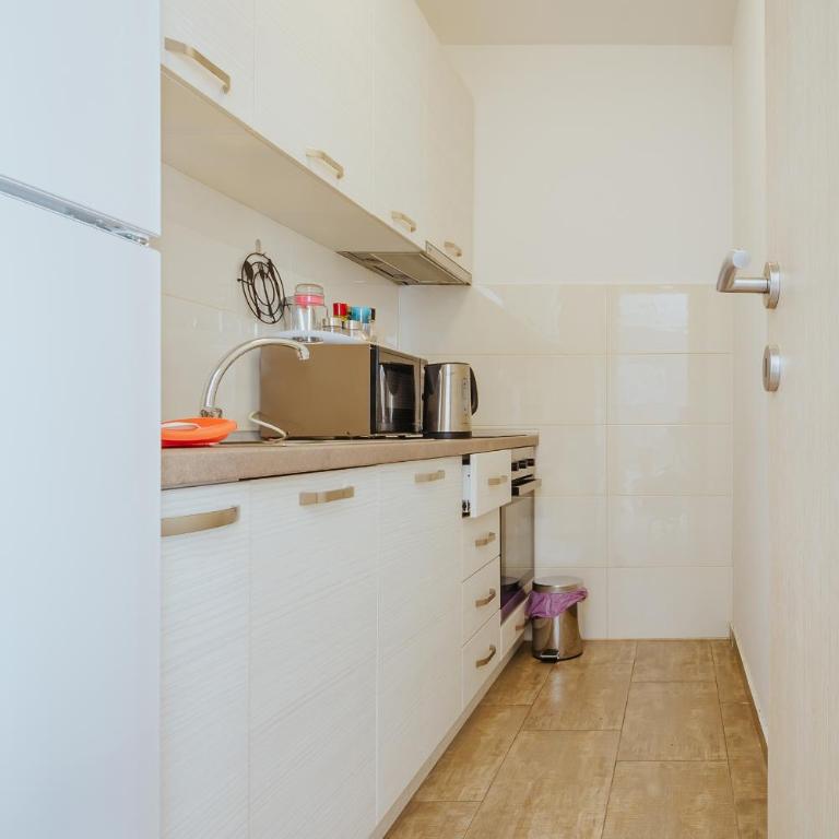 Apartments Casa Delone - Apartment with Sea View - 8