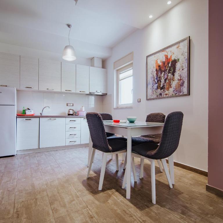 Apartments Casa Delone - Apartment with Sea View - 6