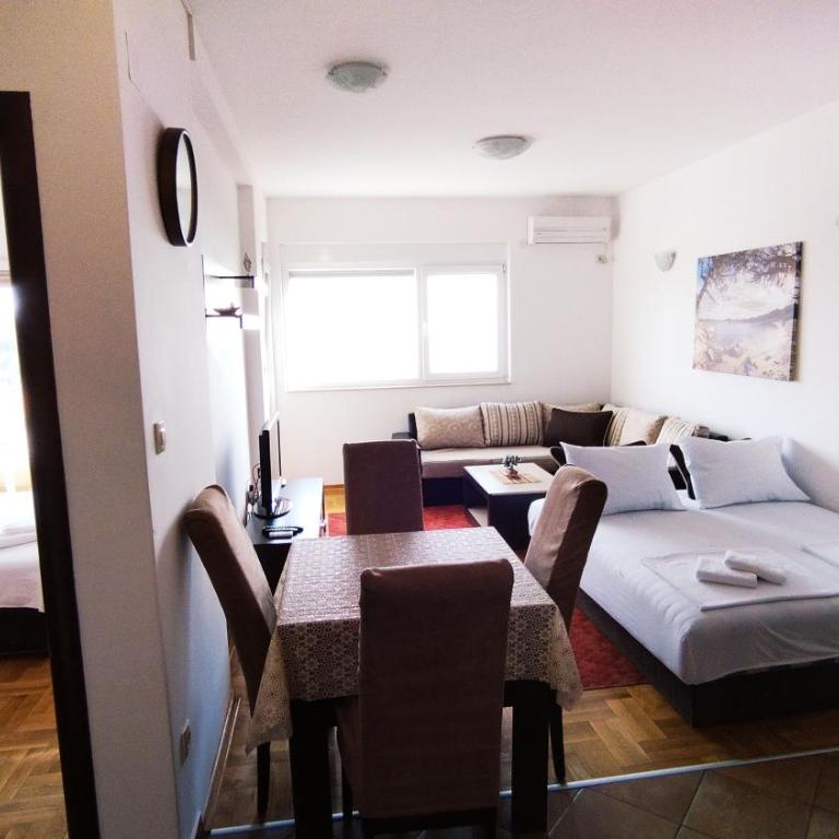 Rakocevic Apartments - One-Bedroom Apartment - 10