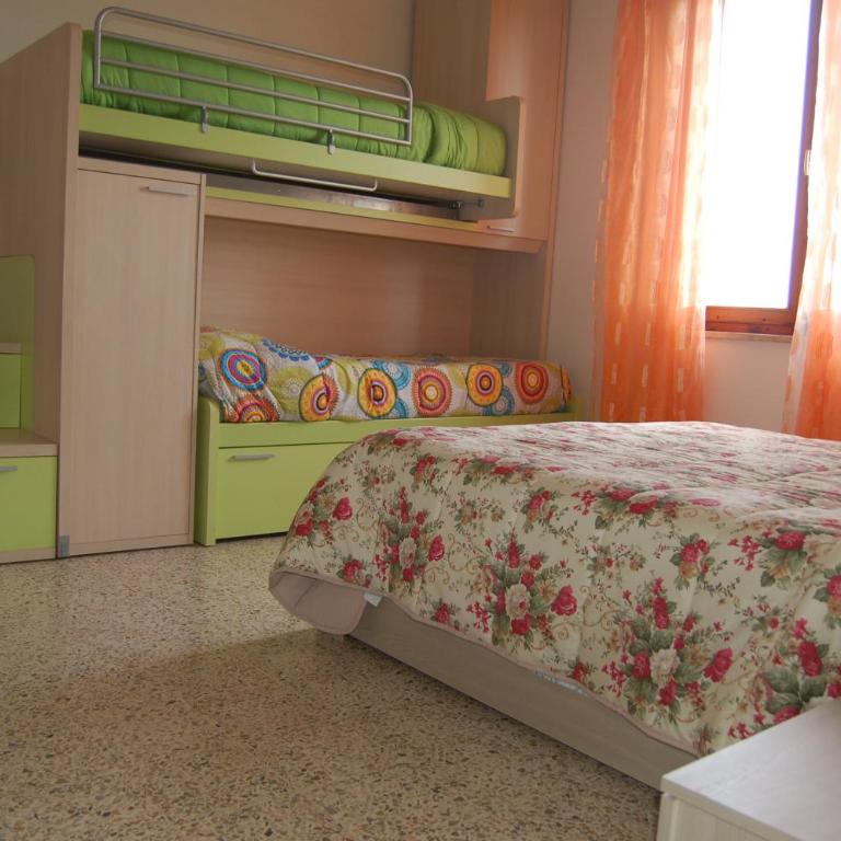 Casa DUILIA - Appartamento con 2 Camere da Letto - 11