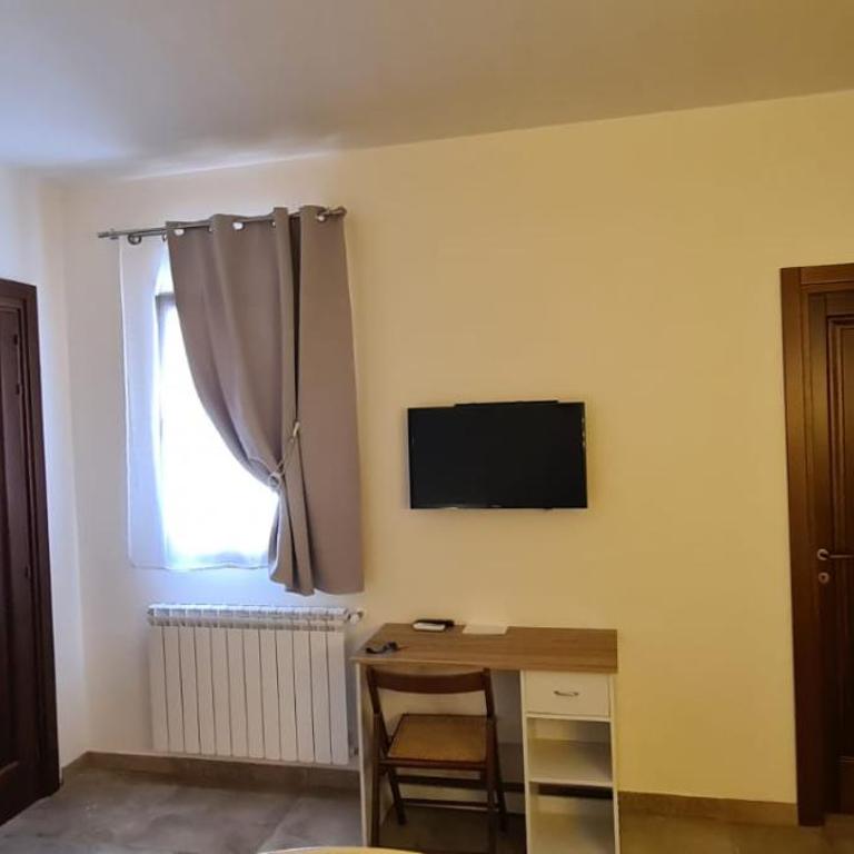 Dimora Matilde - Appartamento con 1 Camera da Letto - 19