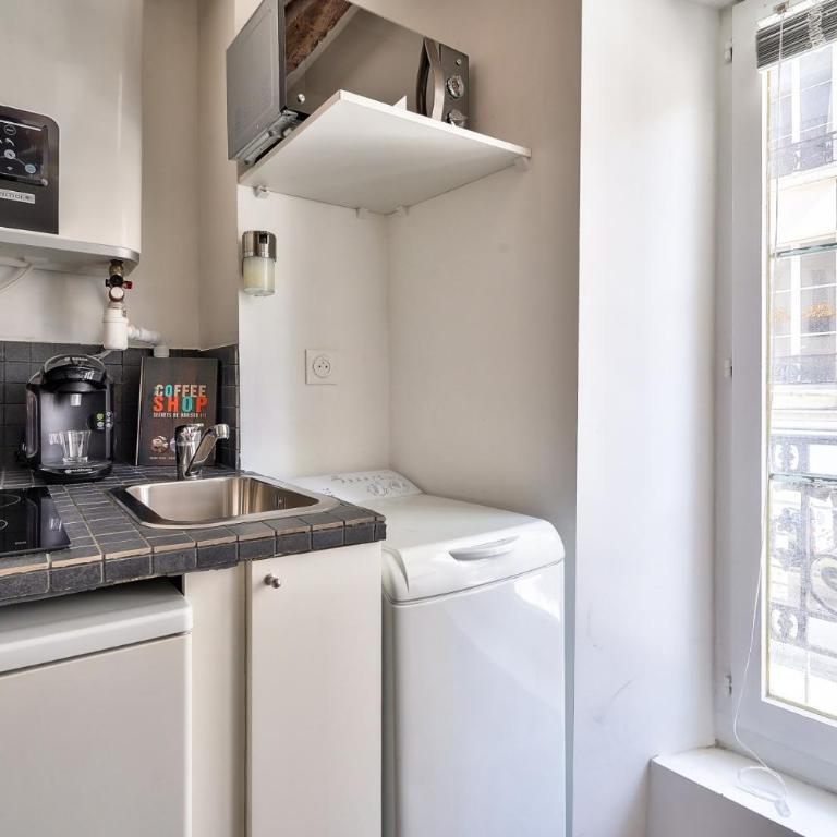 Cute and New Studio Duplex in the Heart of Paris - Studio avec mezzanine - 3