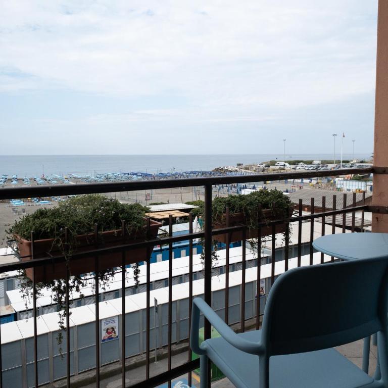Hotel Santa Maria - Camera Matrimoniale con Balcone e Vista Mare - 2