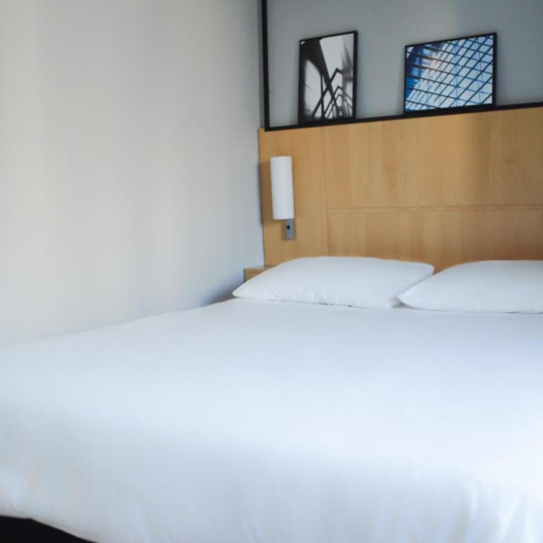 Ibis Paris Tour Eiffel Cambronne 15ème - Chambre Double Supérieure avec Canapé-Lit - 9