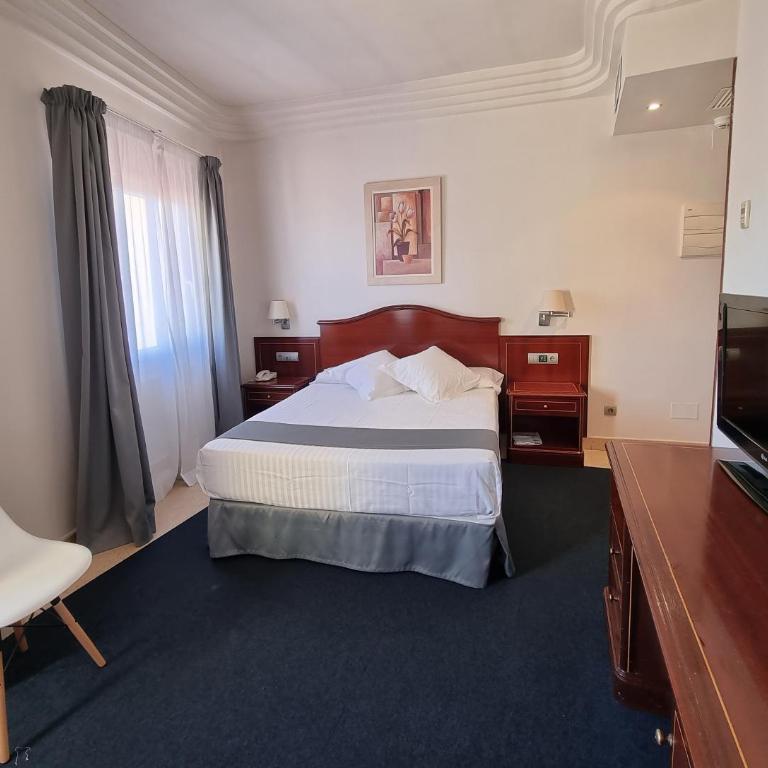 Hotel Gran Legazpi - Double or Twin Room - 3