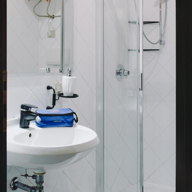 Sardegna Homes: L’Asfodelo . Wifi . AC - Three-Bedroom Apartment - 42