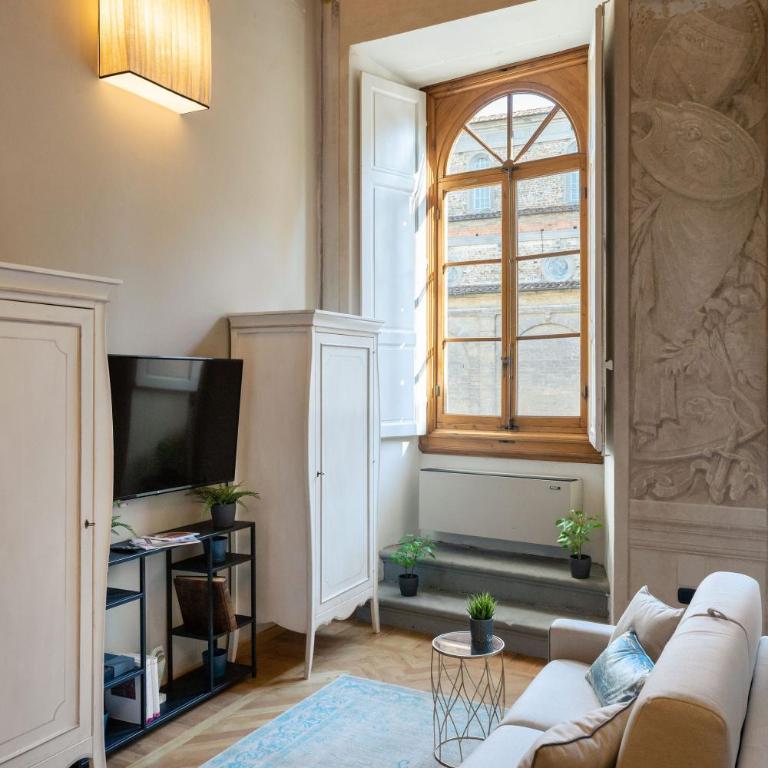 Apartments Florence - Piazza San Lorenzo - Appartamento con 3 Camere da Letto - 52