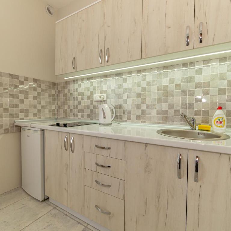 Apartments Vjera Petrovac - Studio with Sea View - 14