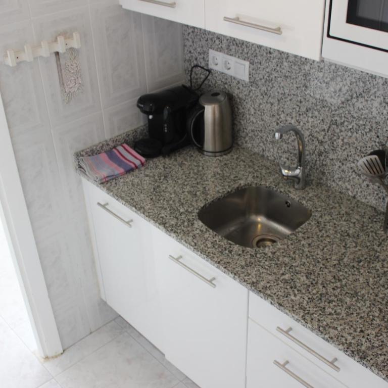 Beautiful apartment in front of beach, pool, view - Two-Bedroom Apartment - 27