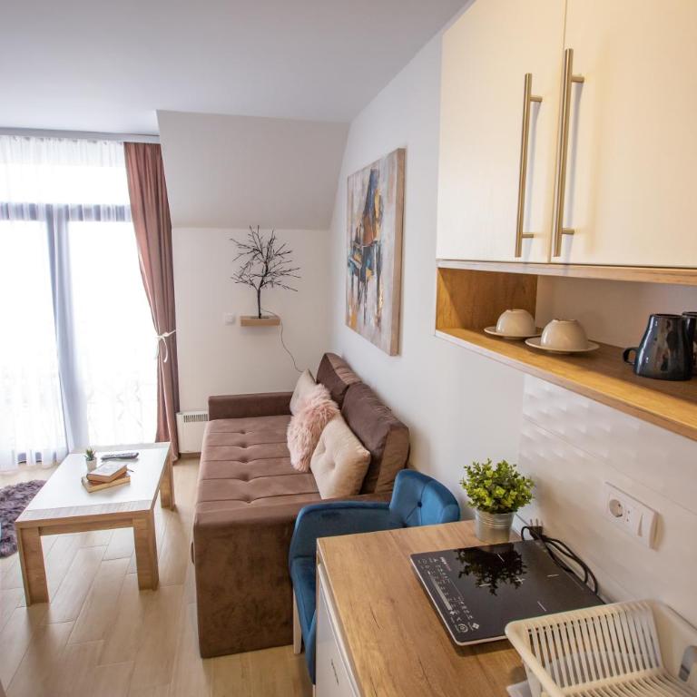 Apartments View Dvori E25 - Two-Bedroom Apartment - 24
