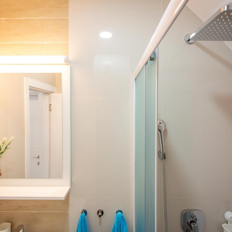 Apartments View Dvori E25 - Two-Bedroom Apartment - 21