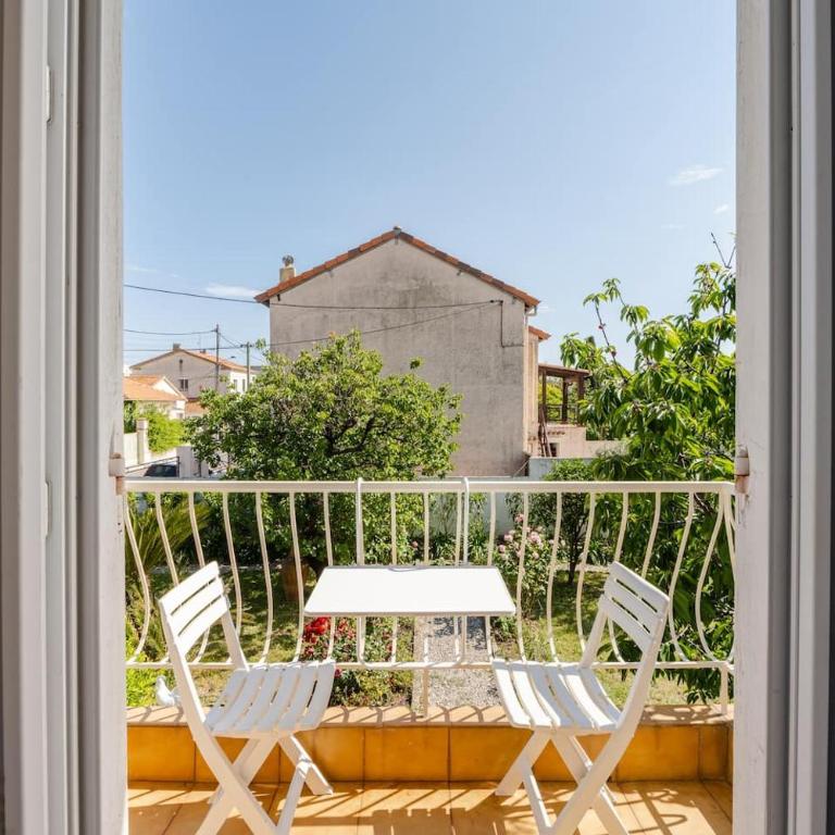 Studio Antibes - 5min des plages - Parking gratuit - Climatisation - Studio - Vue sur Mer - 5