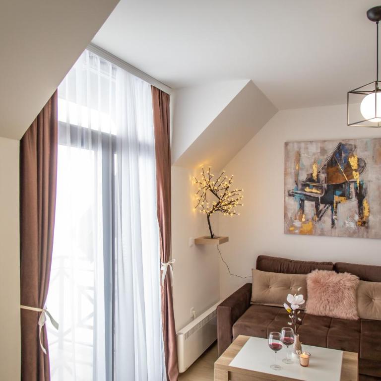 Apartments View Dvori E25 - Two-Bedroom Apartment - 10
