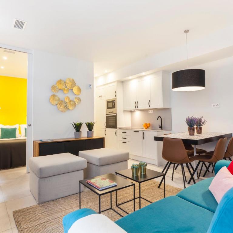 Patio en Madrid - Two-Bedroom Apartment - 2