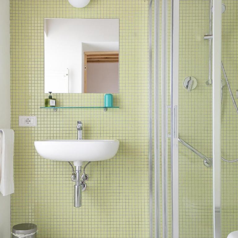 Agriturismo La Derta - Camera Matrimoniale/Doppia con Letti Singoli con Bagno Privato - 7