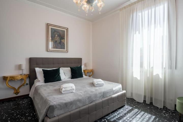 Ca’ Pesaro rooftop terrace apartment. - Two-Bedroom Apartment - 12