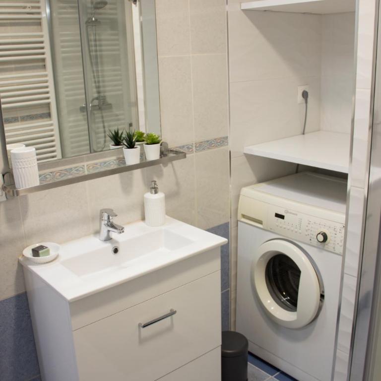 SANT MORI 9 1-F - Apartamento de 1 dormitorio - 11