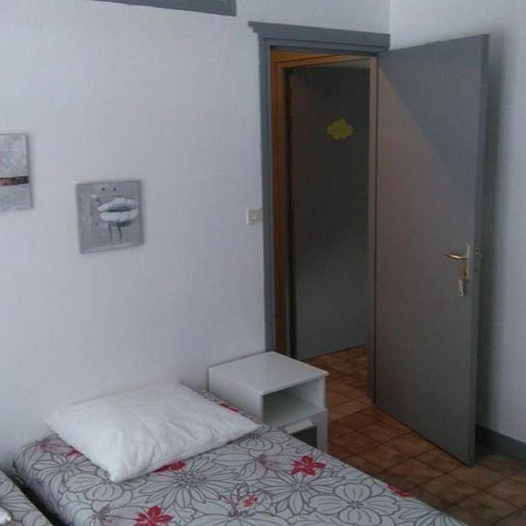 La Marmotte De La Meije - Chambre Quadruple avec Salle de Bains Commune - 1