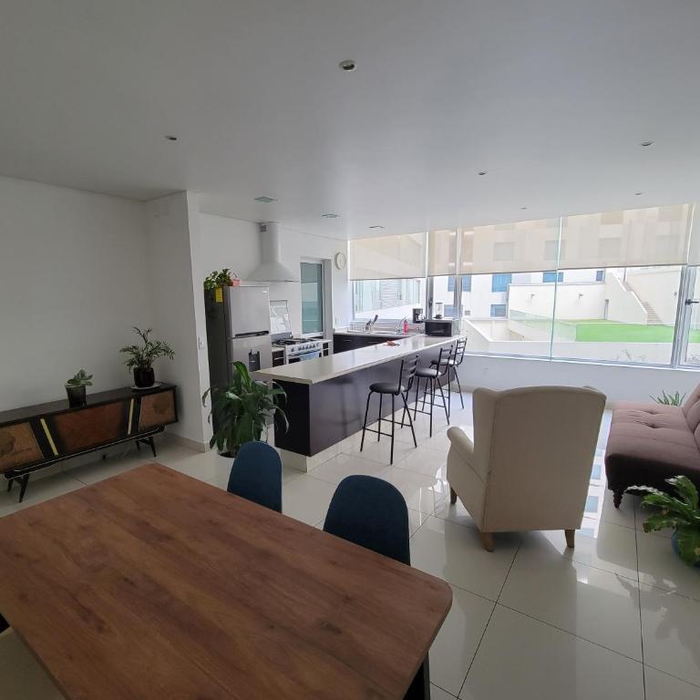 Apartamento de 2 habitaciones junto al WTC - Two-Bedroom Apartment - 3